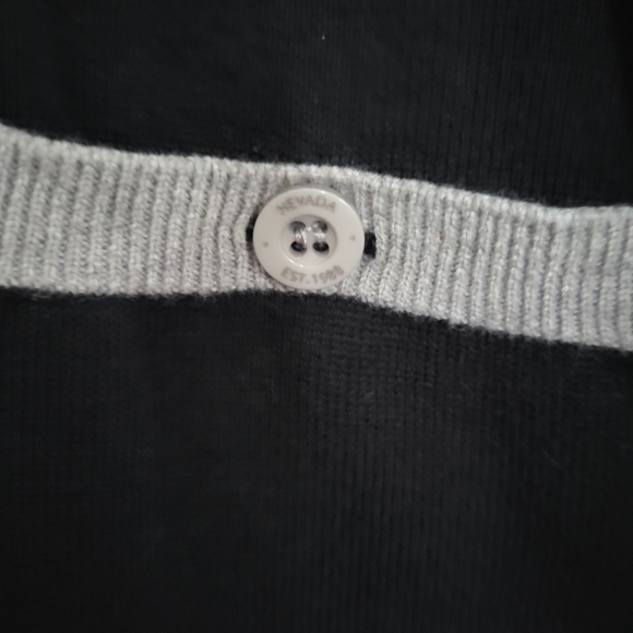 Nevada Cotton Cardigan V Neck Button Long Sleeves Sweater - Picture 5 of 6